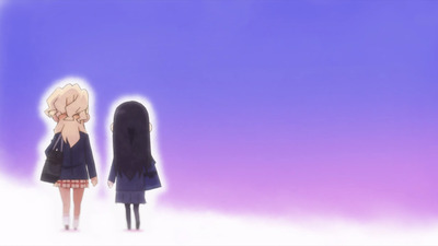 フードコートで、また明日。