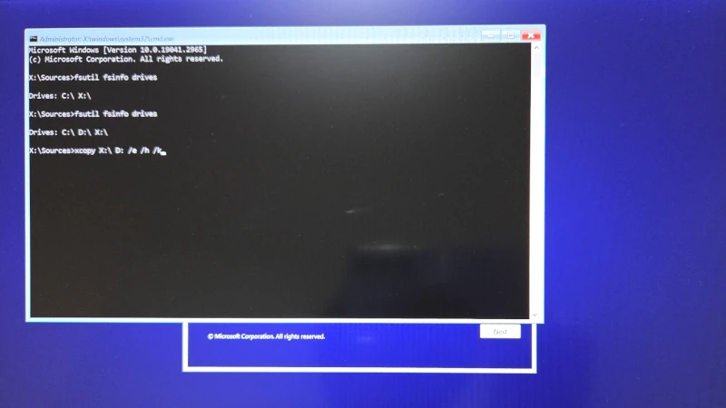 Shift + [F10] でコマンドプロンプト